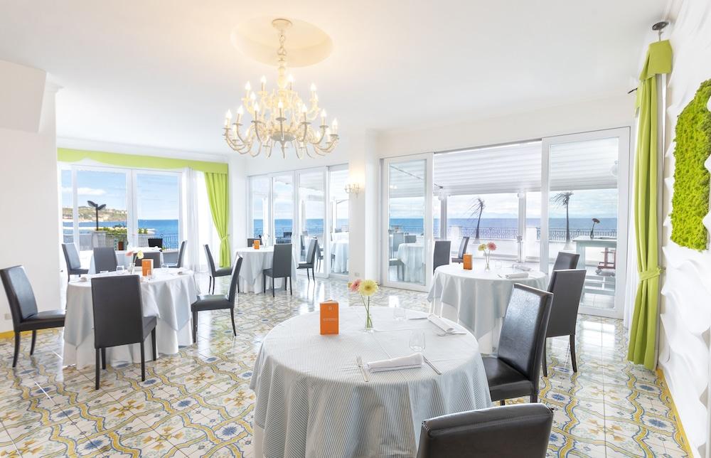 Hotel La Madonnina 카사밋쵸라테르메 외부 사진